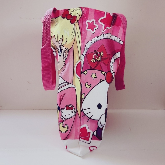 Hello Kitty x Sailor Moon Usagi Tsukino Tote Bag - Picture 4 of 6